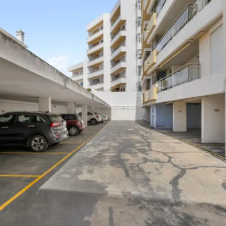 Pe Na Areia Da Rocha *